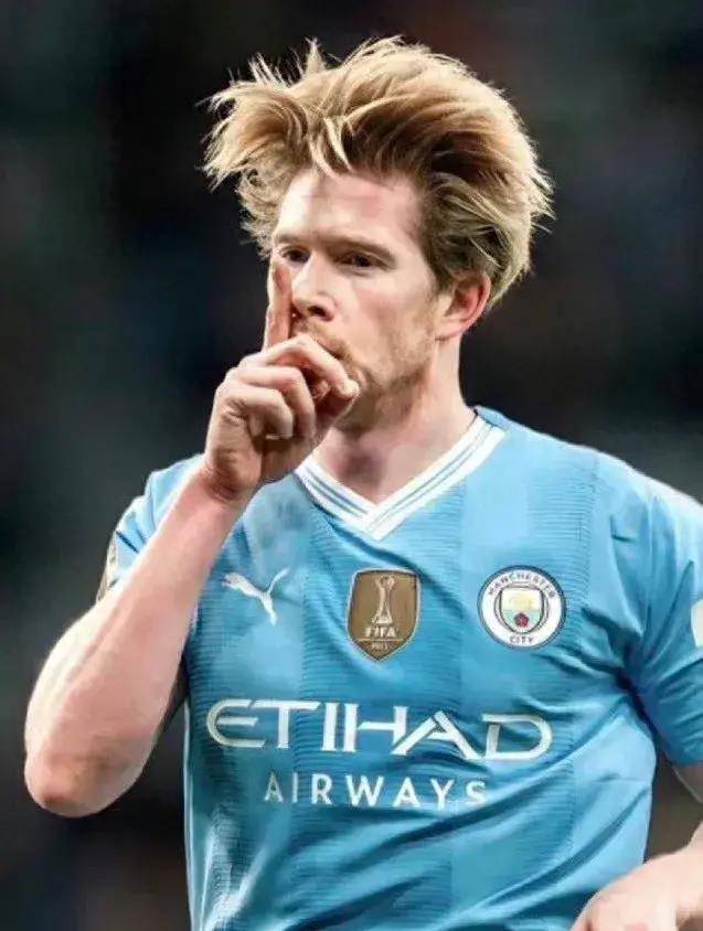 法国队不断突破！，德布劳内连续十五场比赛得分超过反败为胜观众掌声雷动的简单介绍