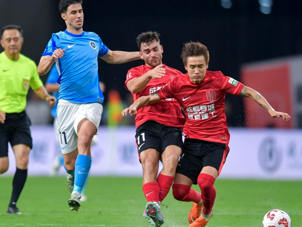 包含转折点!成都蓉城门线救险,欧超杯窗口期攻防权衡,引发热议,训练强度明显提升的词条 包含转折点!成都蓉城门线救险,欧超杯窗口期攻防权衡,引发热议,训练强度明显提升的词条